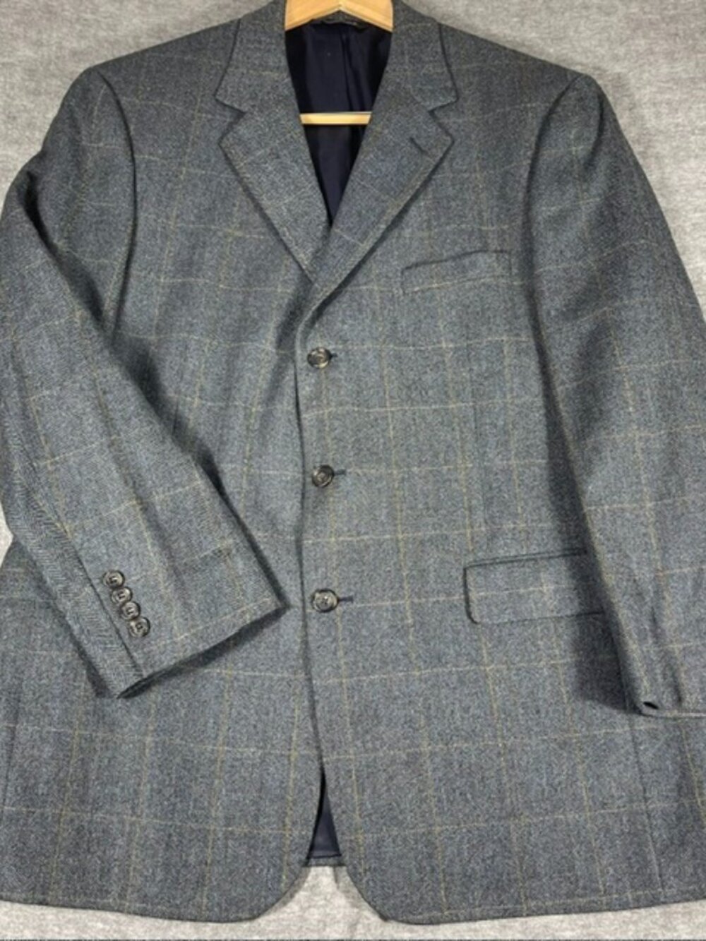 Jos A Bank Signature 3 Button Sport Coat Mens 42R Grey Plaid Wool Blazer Vintage